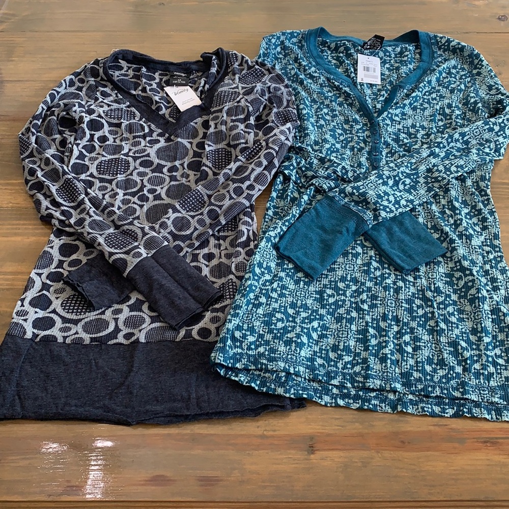 NWT vanity shirt bundle. Size medium.